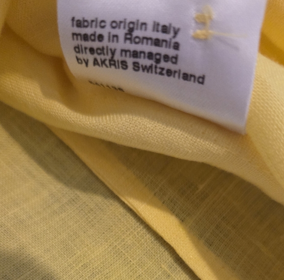 Women's Akris Boxy Linen Short Sleeve Yellow Blouse, Size 8 - Picture 4 of 12